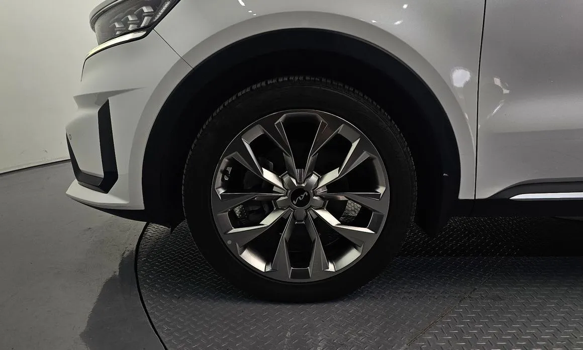 Kia Sorento — фото 2