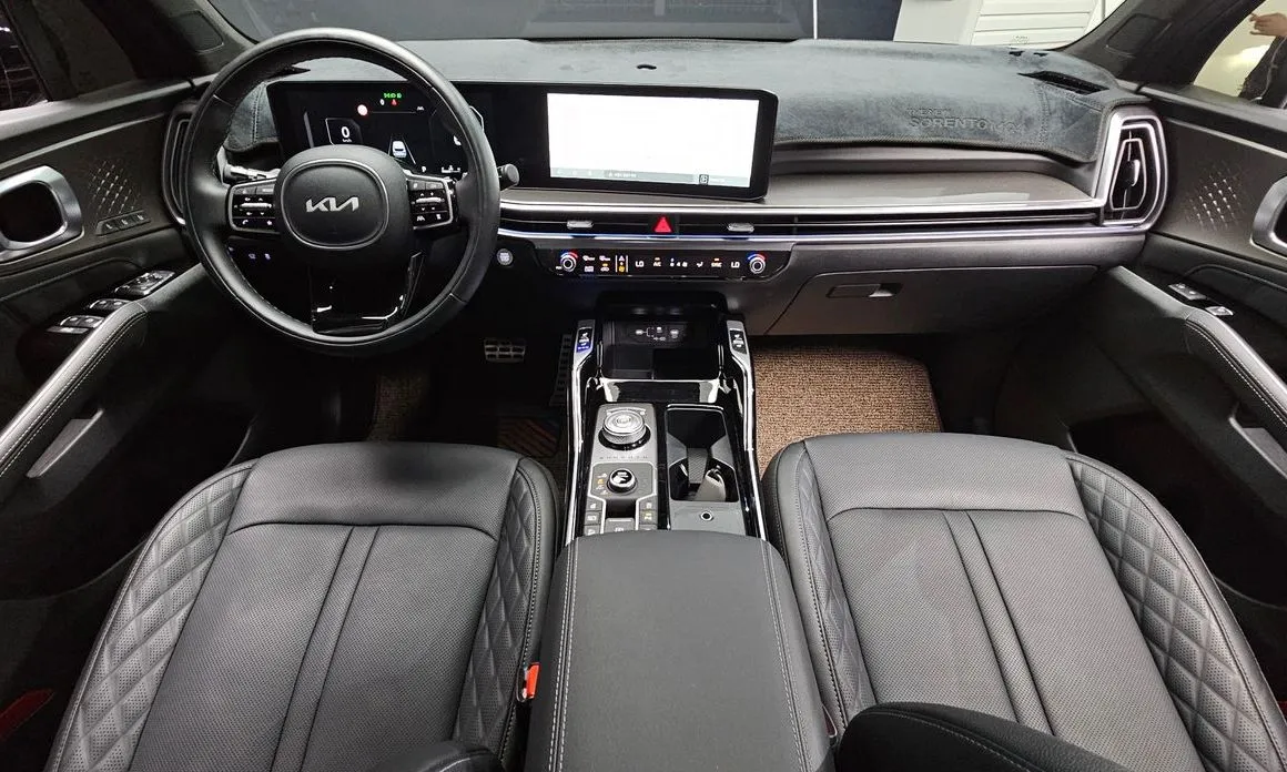 Kia Sorento — фото 9