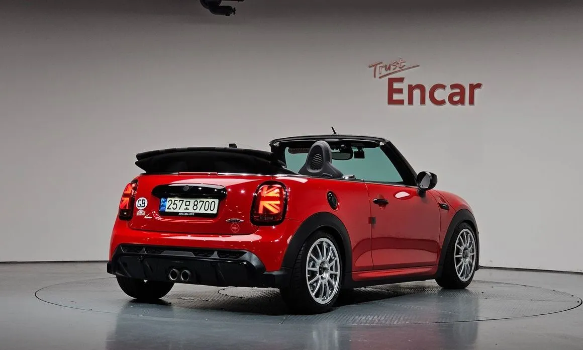 Mini Cooper Convertible — фото 5