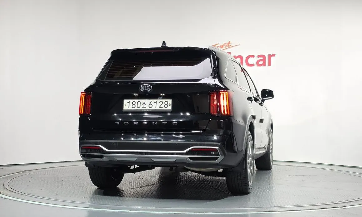 Kia Sorento — фото 2