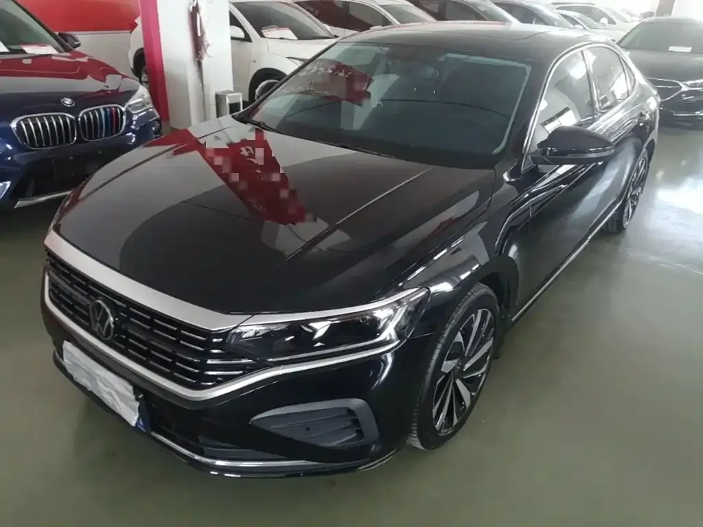 Volkswagen Passat — фото 9