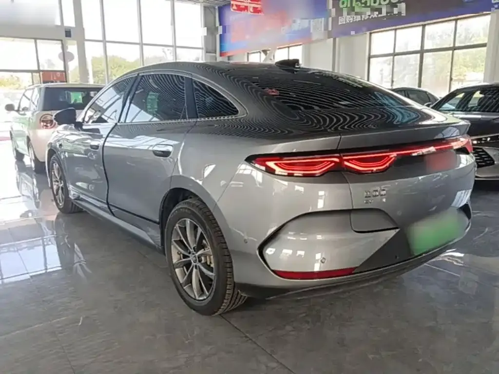 BYD Qin L — фото 7