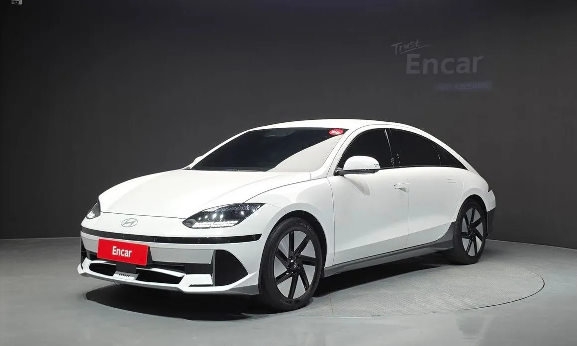 Hyundai Ioniq6 — фото 1