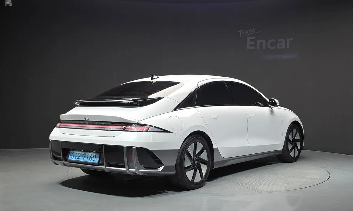 Hyundai Ioniq6 — фото 7