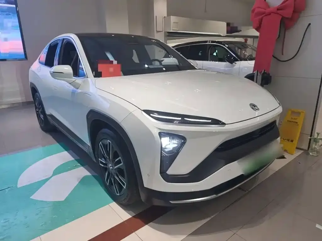 NIO EC6 — фото 5