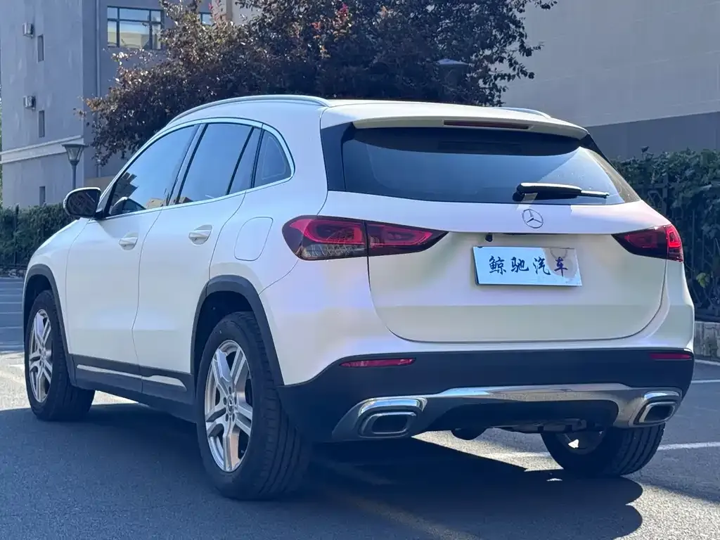 Mercedes-Benz GLA — фото 10