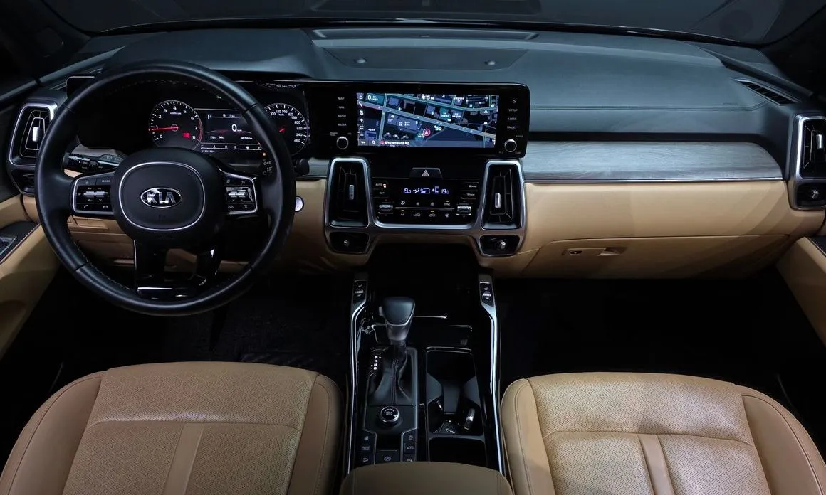 Kia Sorento — фото 9