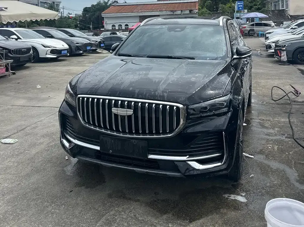 Geely Xingyue L — фото 1