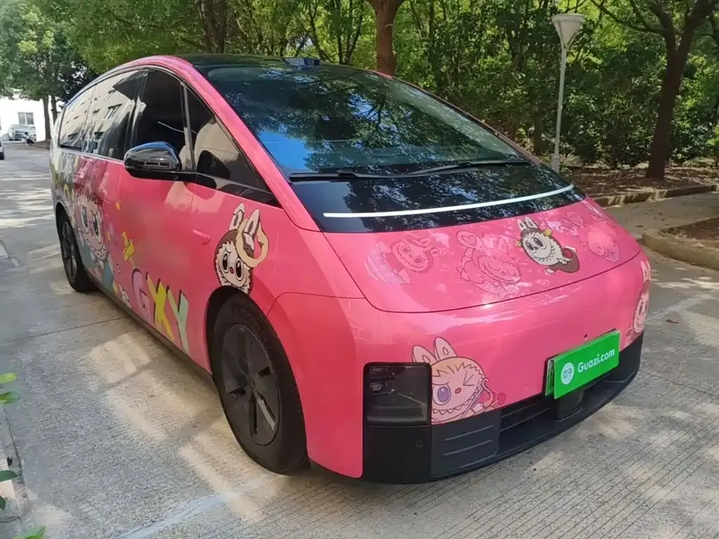 Li Auto MEGA — фото 8