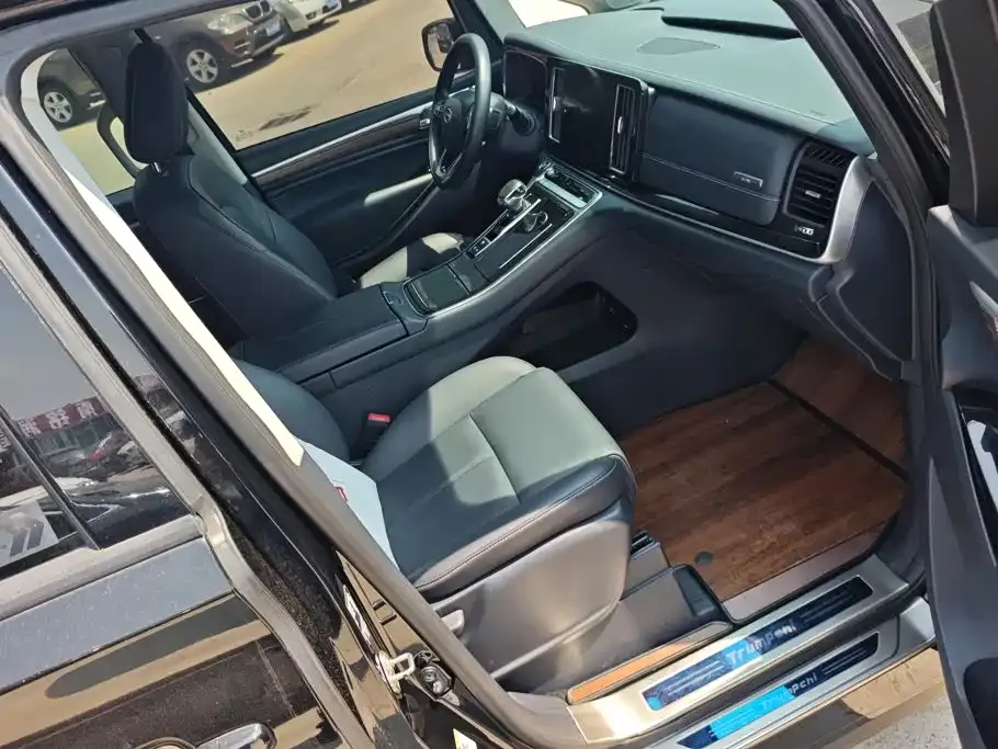 GAC Motor Trumpchi M8 — фото 9