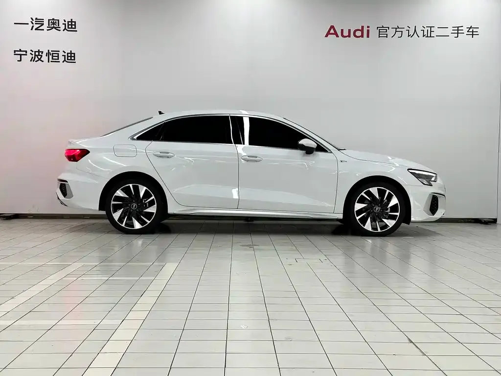 Audi A3 — фото 3