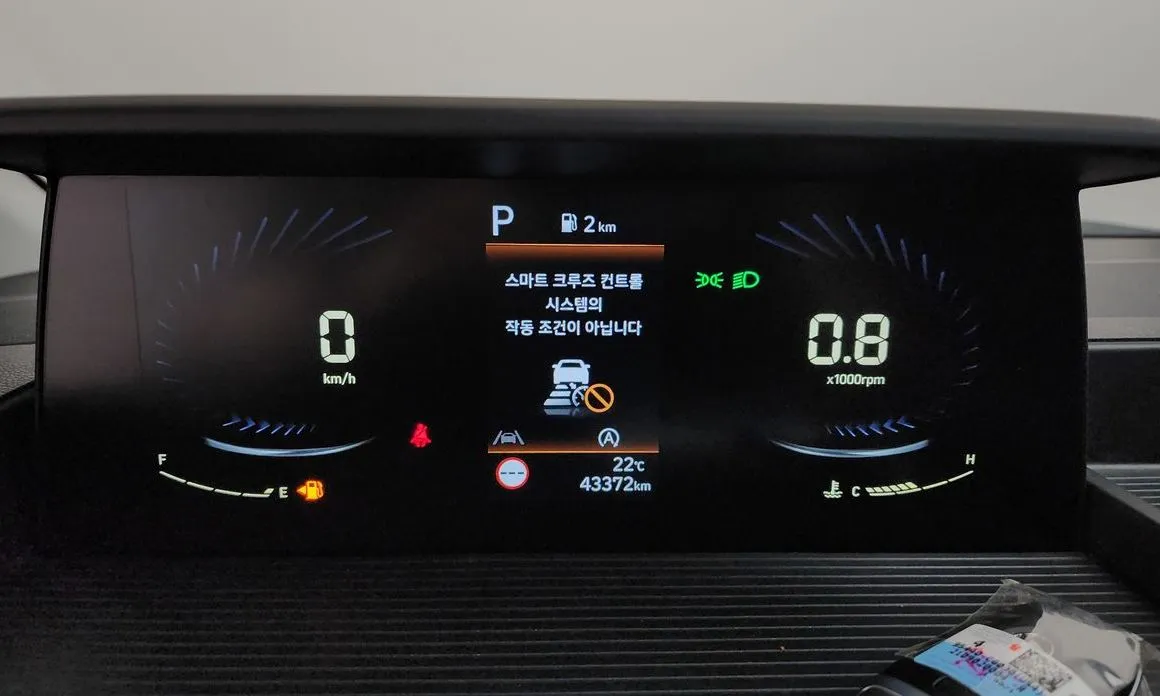 Hyundai Staria — фото 2
