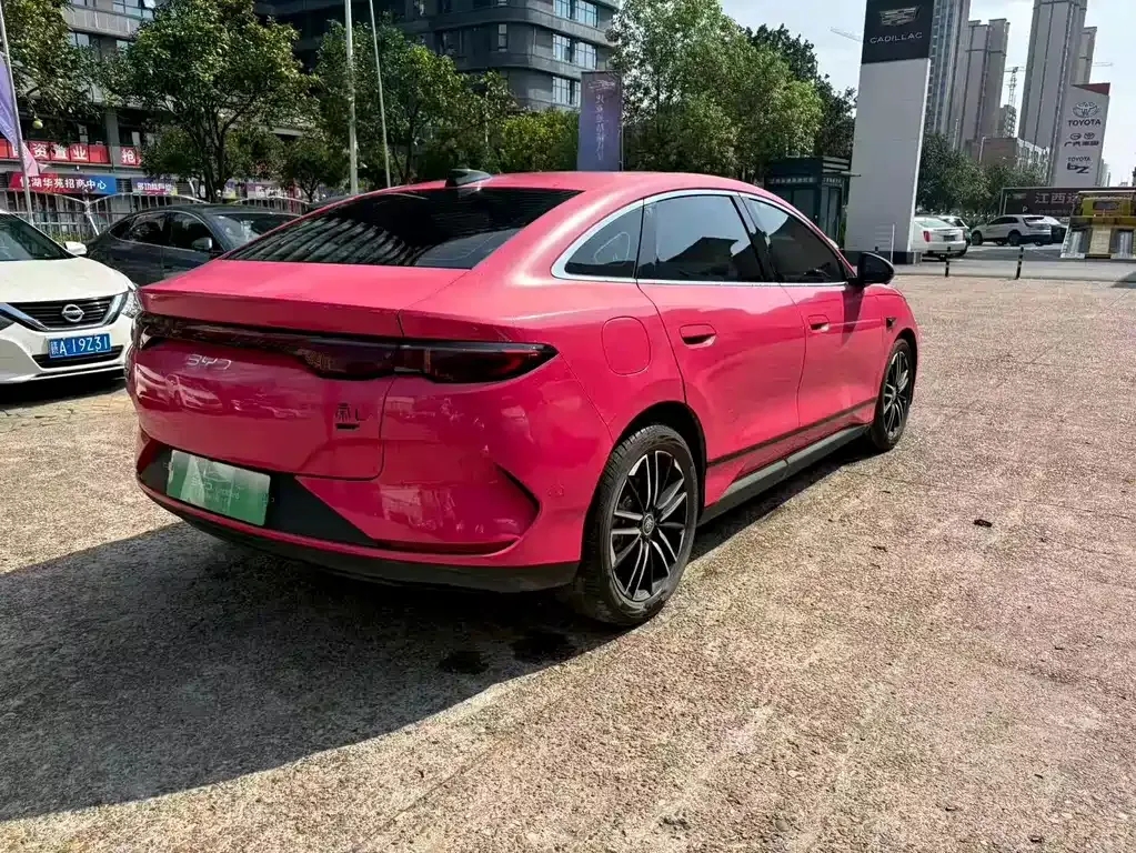 BYD Qin L — фото 4