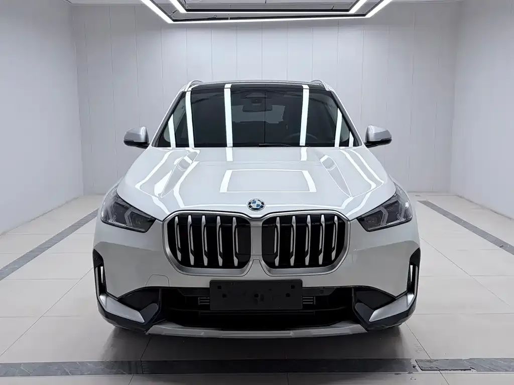 BMW X1 — фото 6
