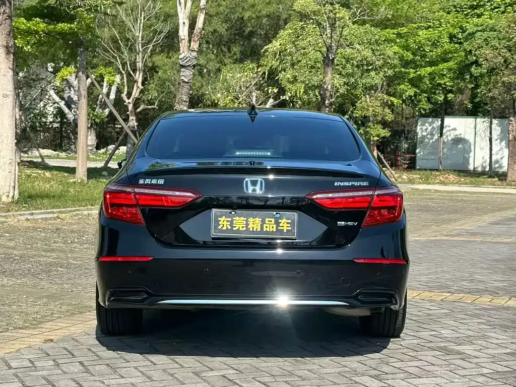 Honda Inspire — фото 6