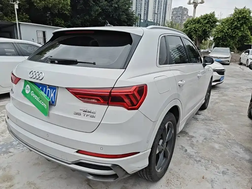 Audi Q3 — фото 4