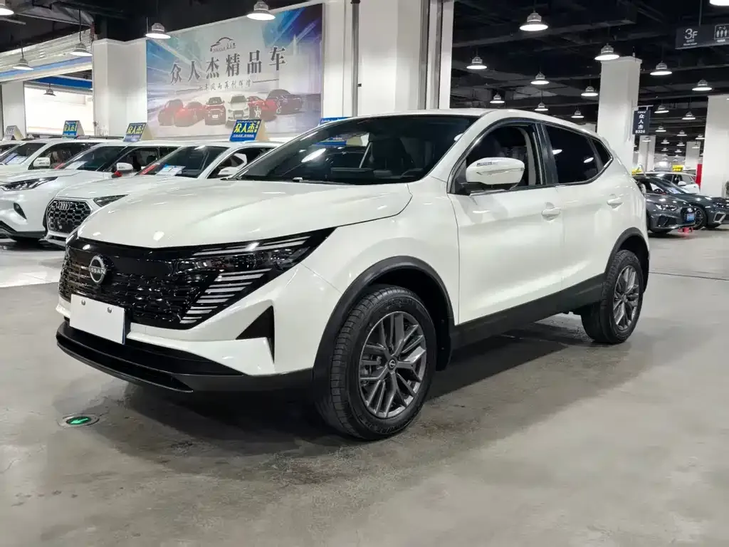 Nissan Qashqai — фото 9