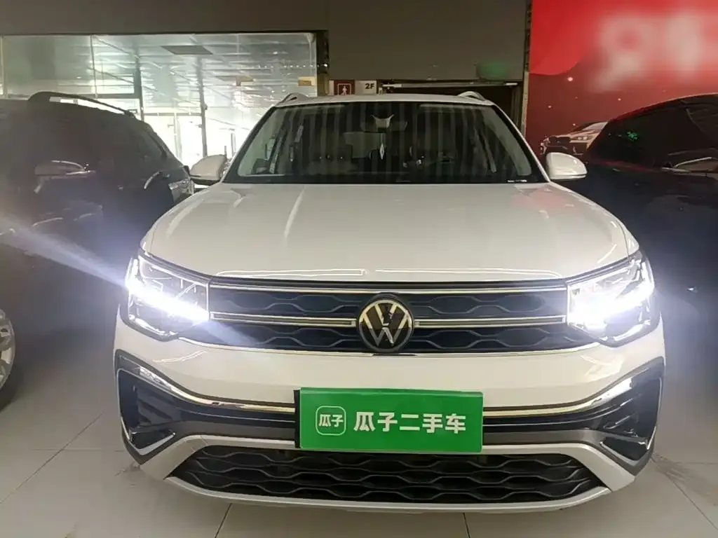 Volkswagen Tharu — фото 4