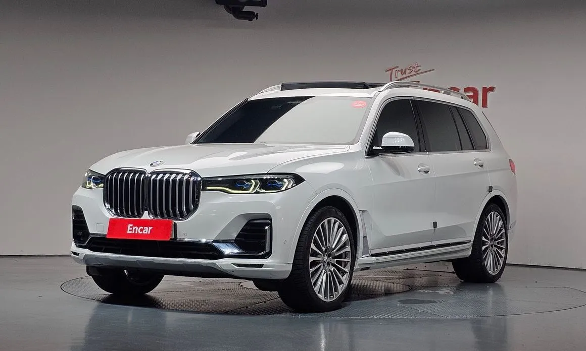 BMW X7 — фото 1