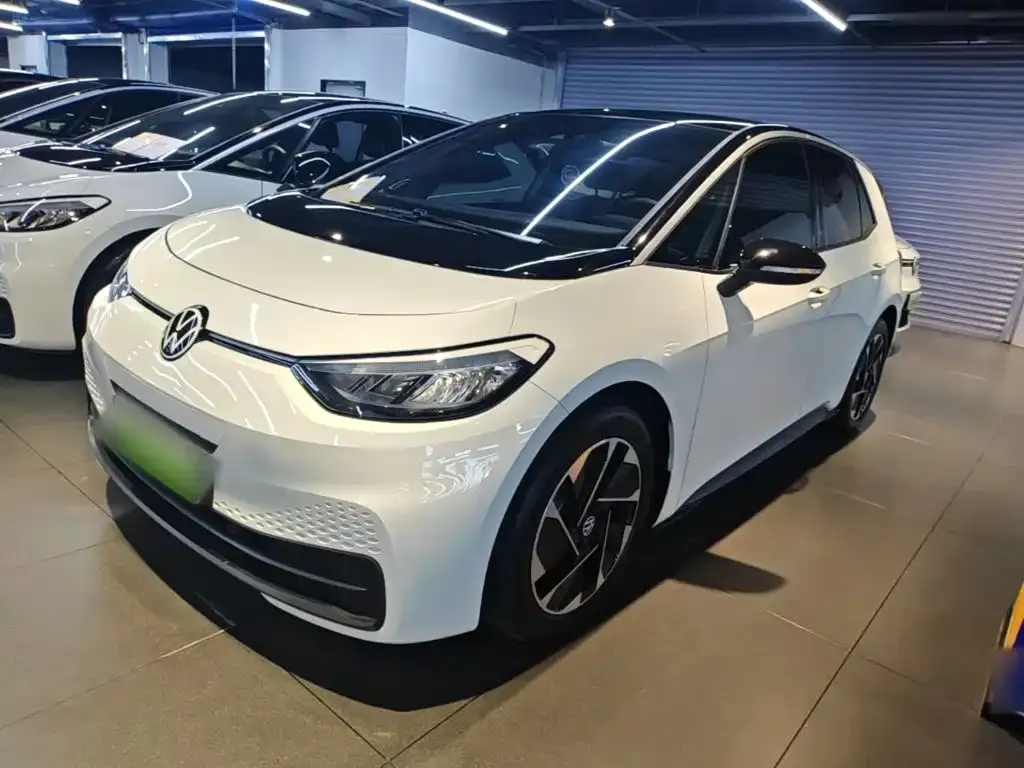 Volkswagen ID.3 — фото 1