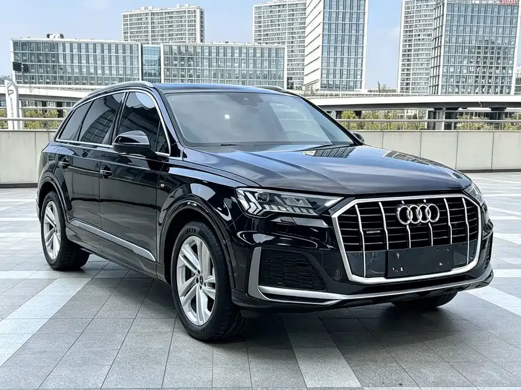 Audi Q7 — фото 7