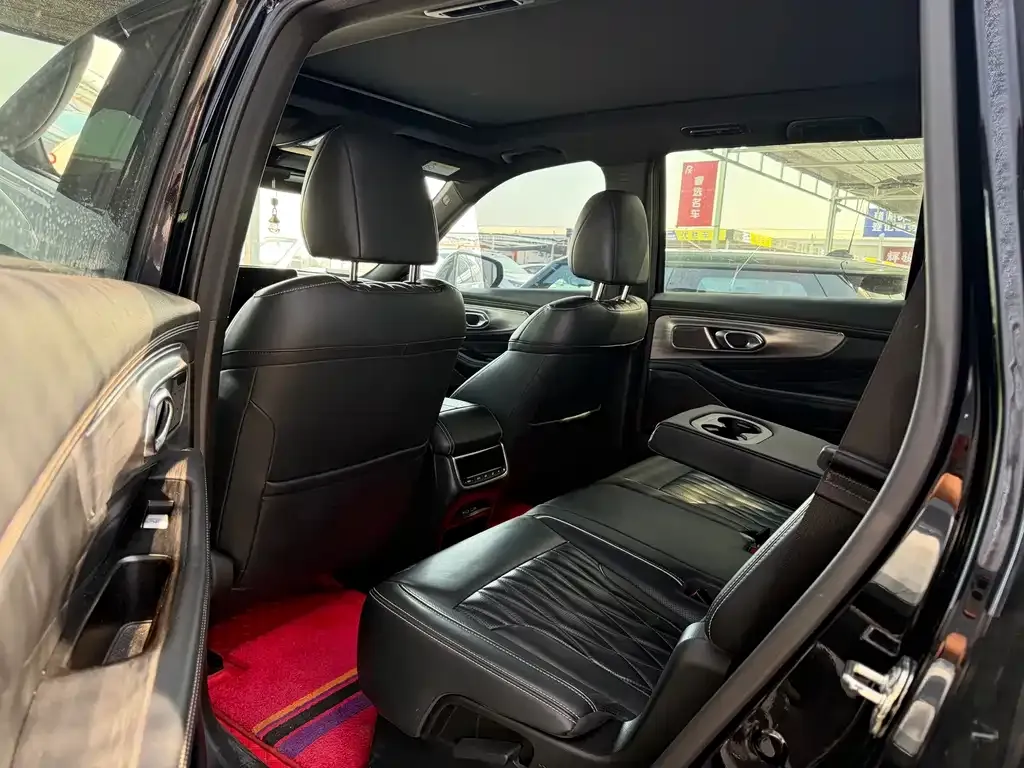 GAC Motor Trumpchi GS8 — фото 3