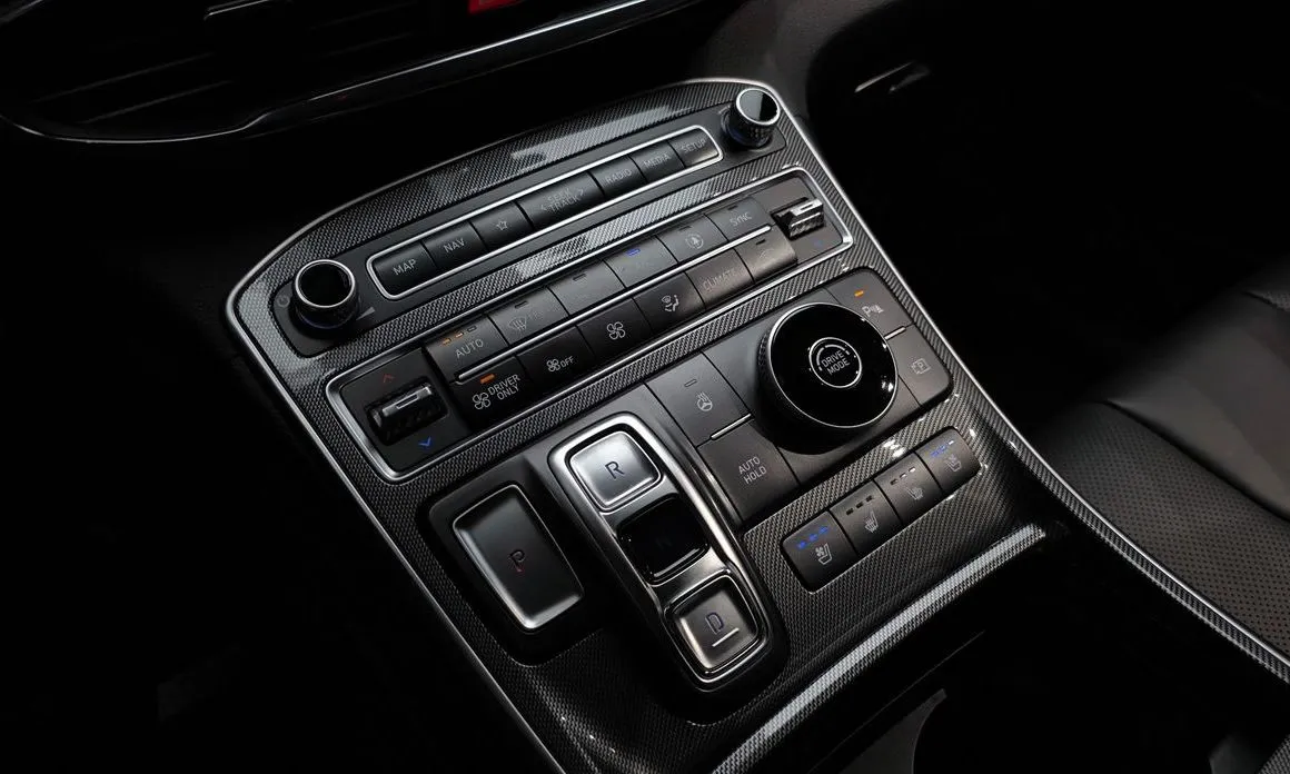 Hyundai Santafe — фото 10