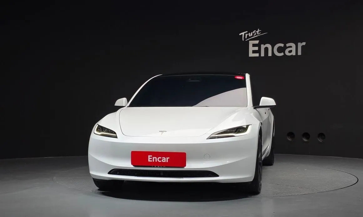Tesla Model 3 — фото 2