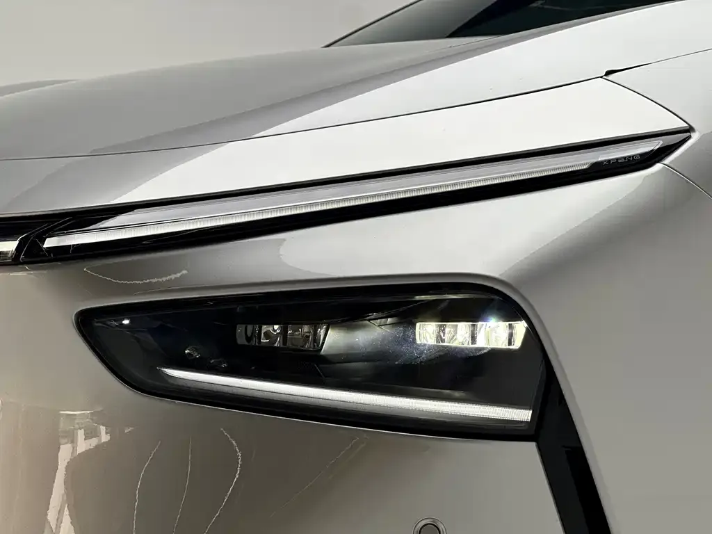 XPeng P7+ — фото 10