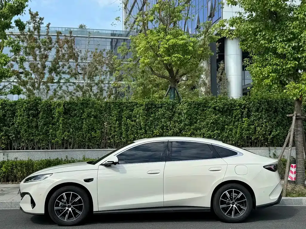 BYD Seal 06 — фото 9
