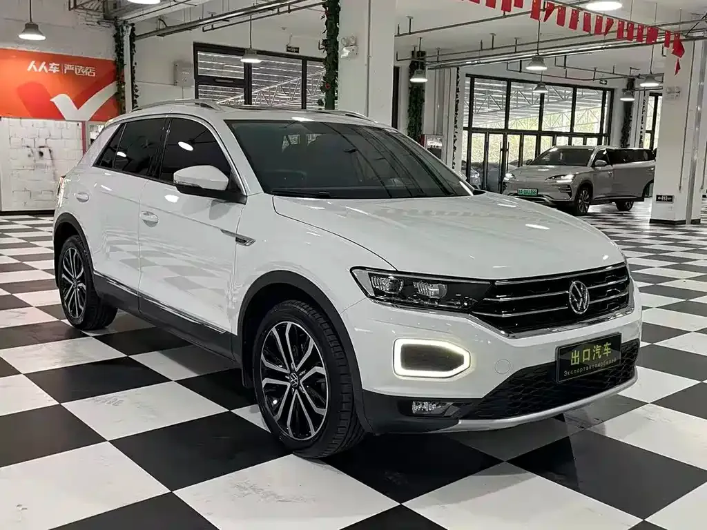 Volkswagen T-Roc — фото 3