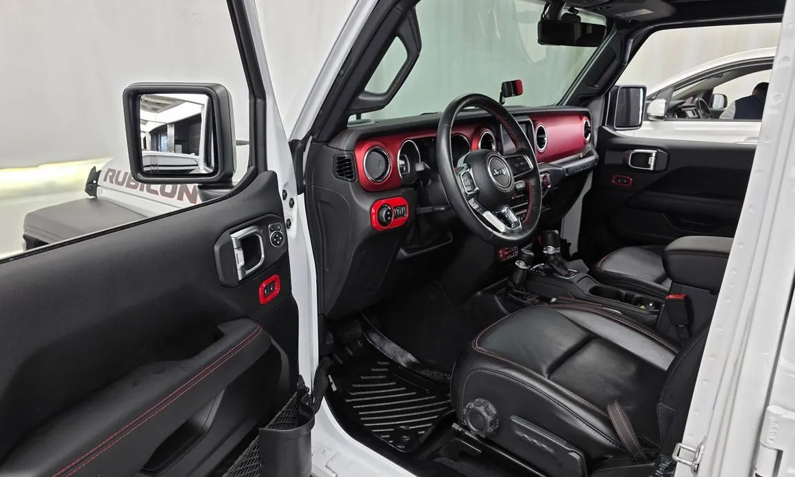 Jeep Wrangler — фото 9
