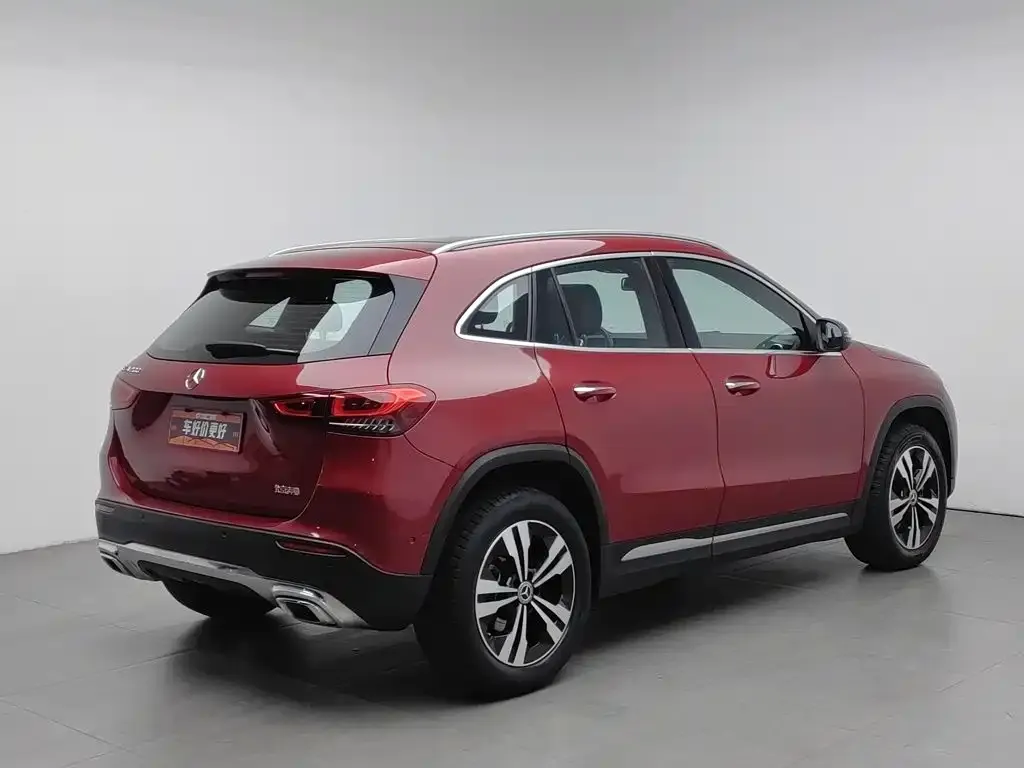 Mercedes-Benz GLA — фото 9