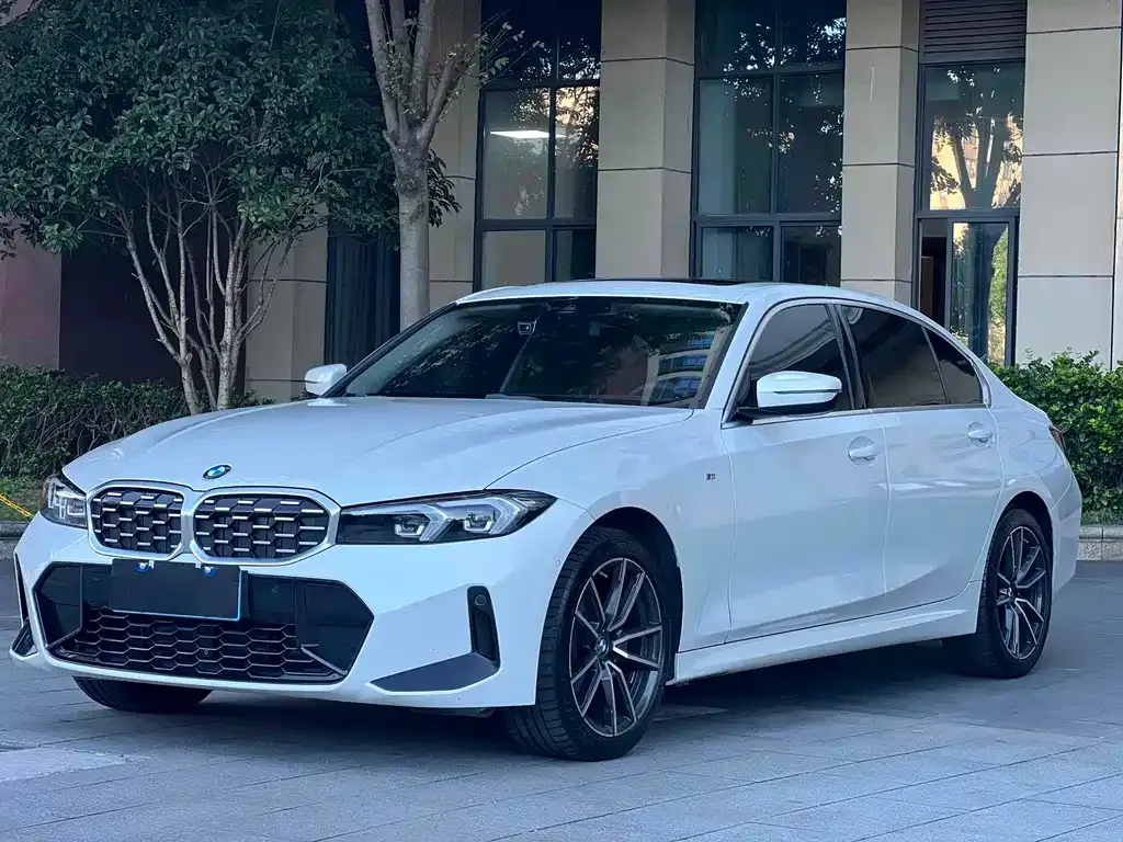 BMW 3 Series — фото 1