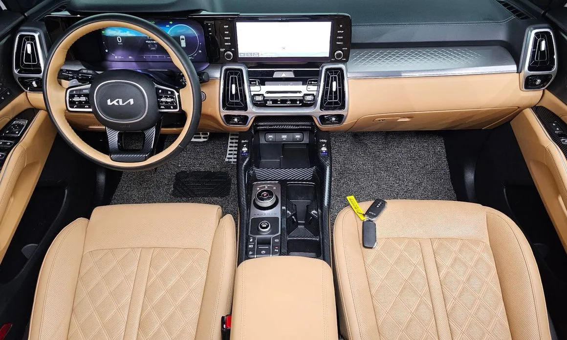 Kia Sorento — фото 10