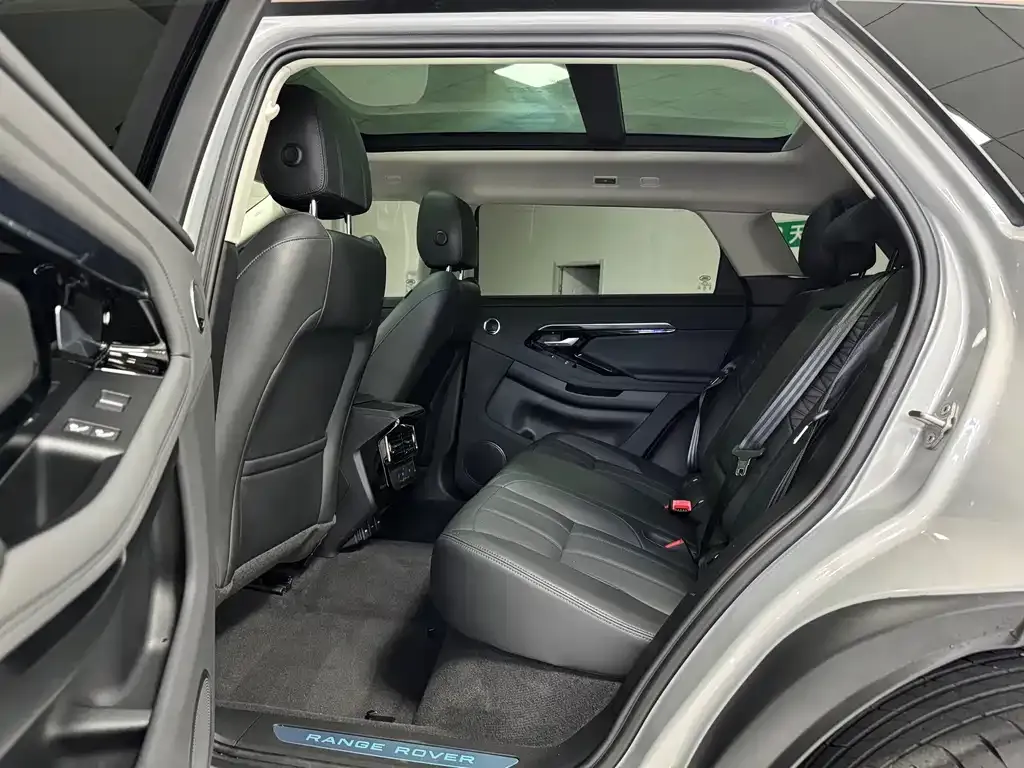 Land Rover Evoque — фото 7