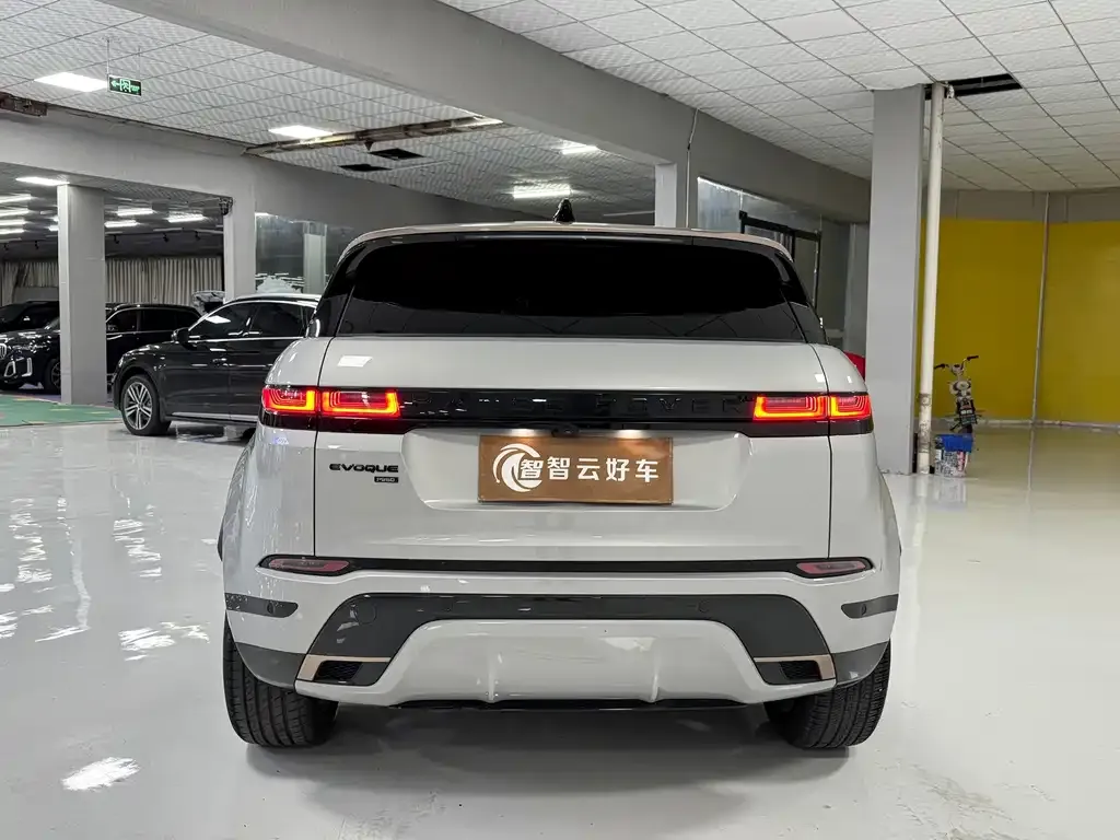 Land Rover Evoque — фото 2