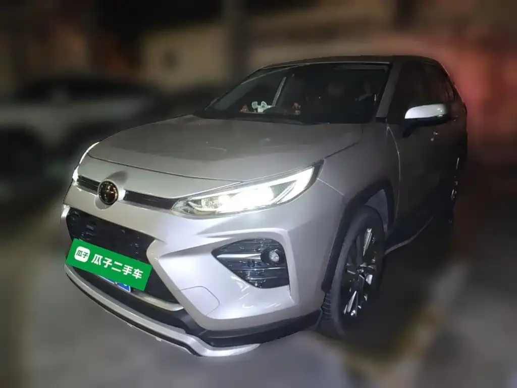 Toyota Wildlander — фото 1