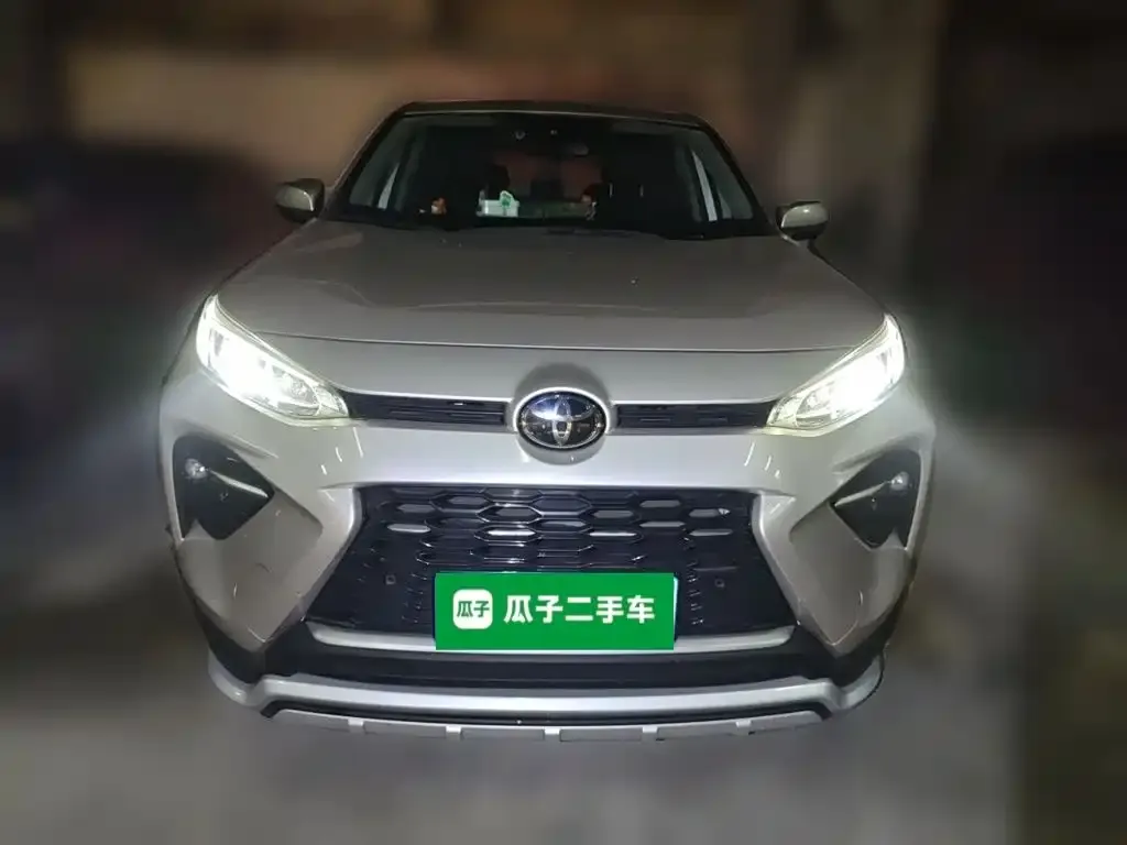 Toyota Wildlander — фото 4