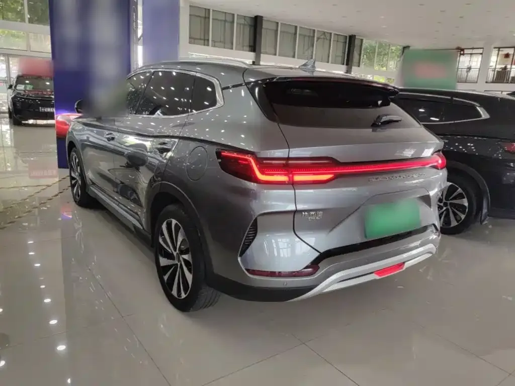 BYD PLUS New Energy — фото 7