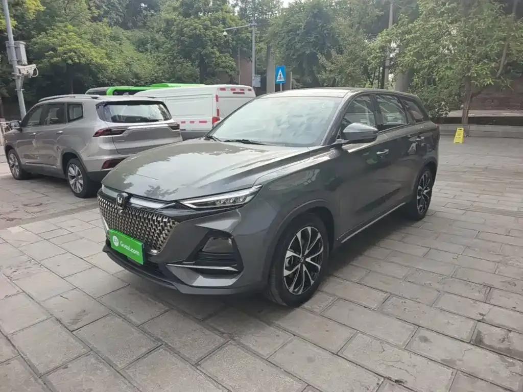 Changan X7 PLUS — фото 8