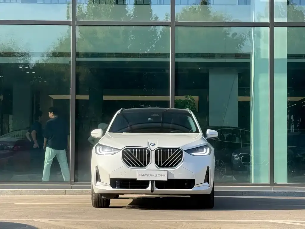 BMW X3 — фото 9
