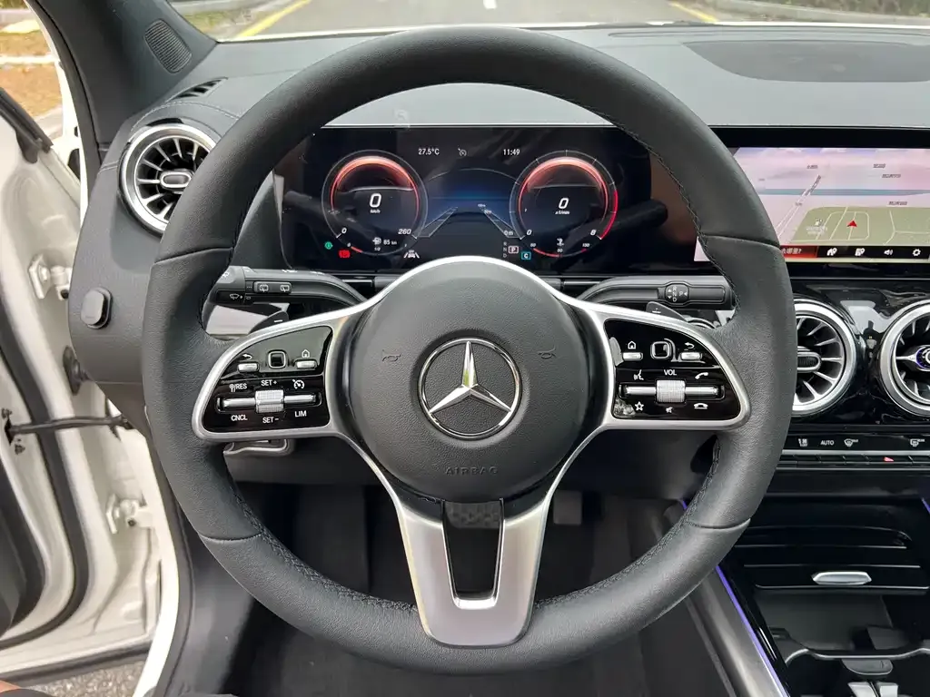 Mercedes-Benz GLA — фото 4