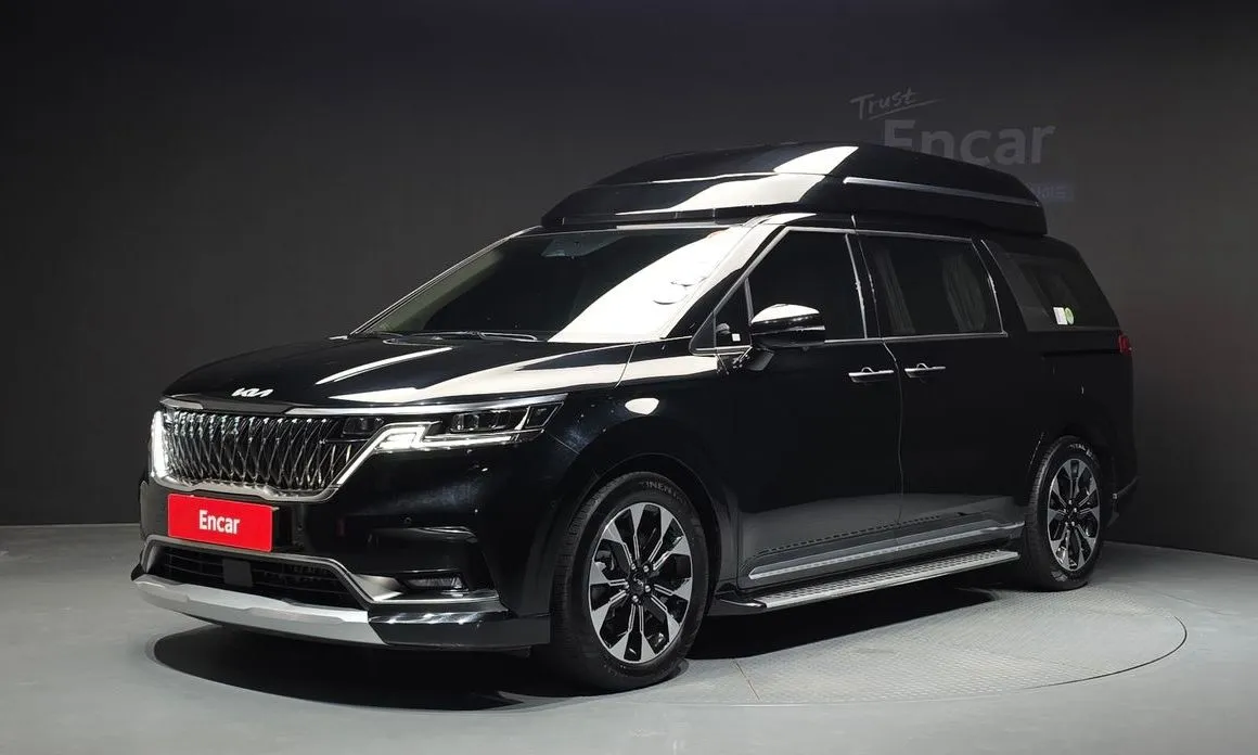Kia Carnival — фото 1