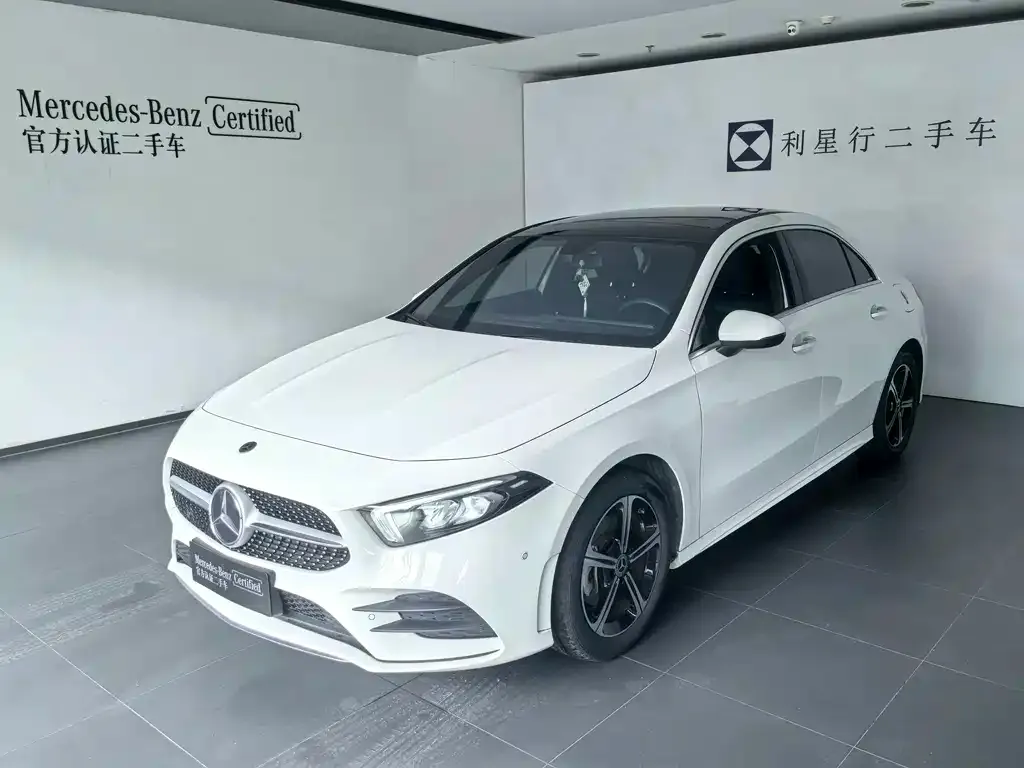 Mercedes-Benz A-Class — фото 1