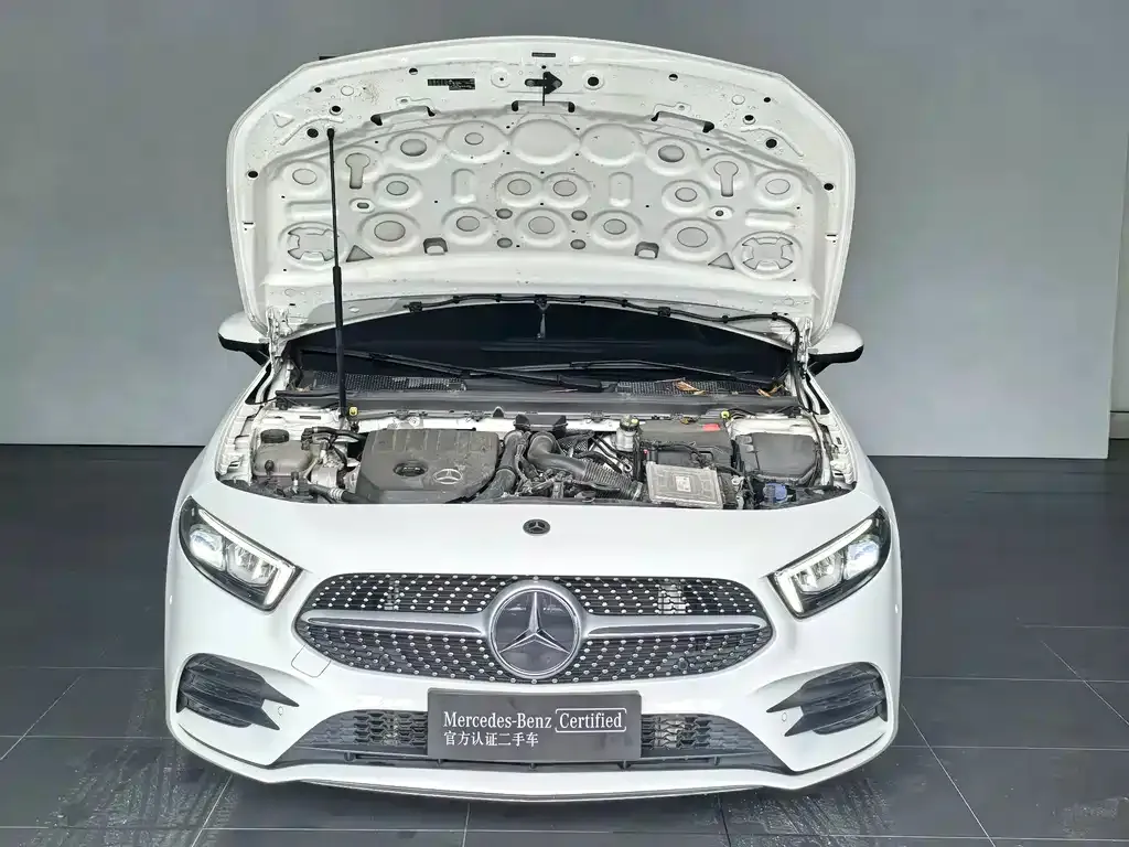 Mercedes-Benz A-Class — фото 6