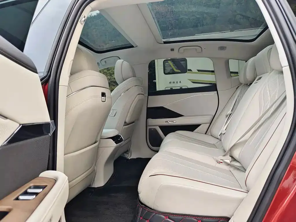 Toyota bZ7 — фото 2
