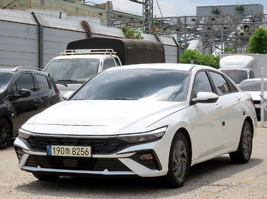Hyundai AVANTE — фото 7