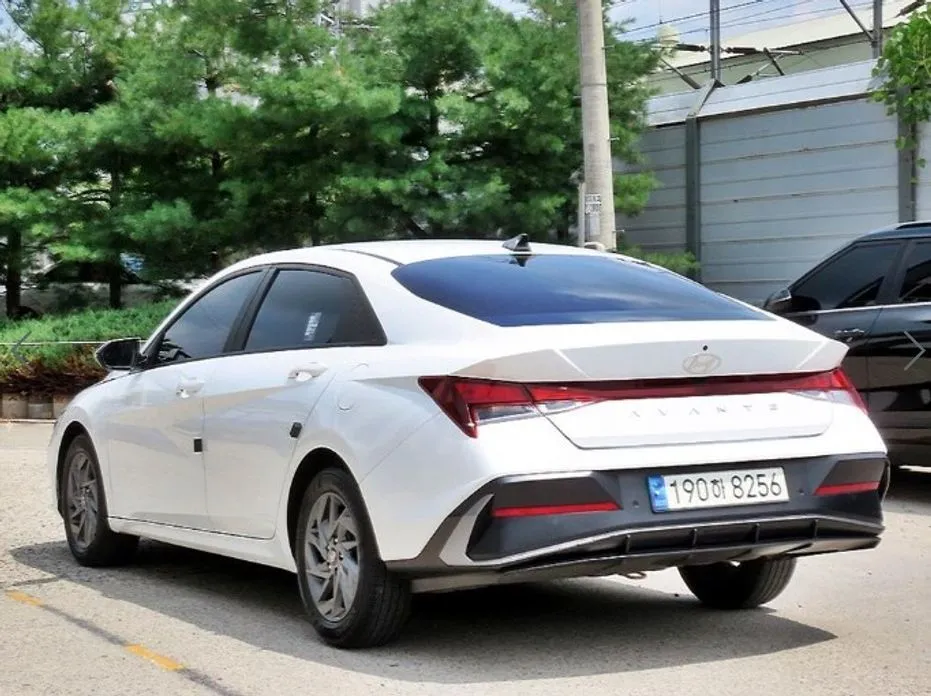 Hyundai AVANTE — фото 8
