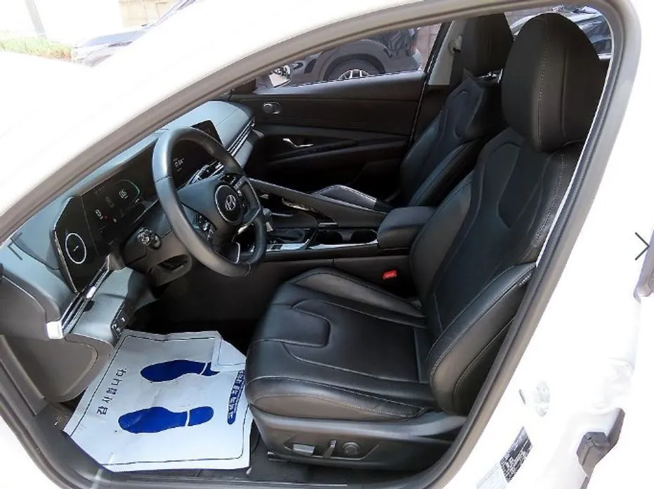 Hyundai AVANTE — фото 2